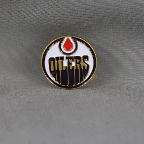 Edmonton Oilers Pin (VTG) - Original Logo - Stamped Pin - Picture 1 of 3